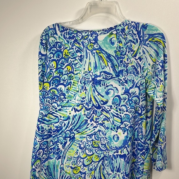 Lilly Pulitzer Erin Dress Pima cotton V Neck Blue pattern size medium. - Picture 5 of 6